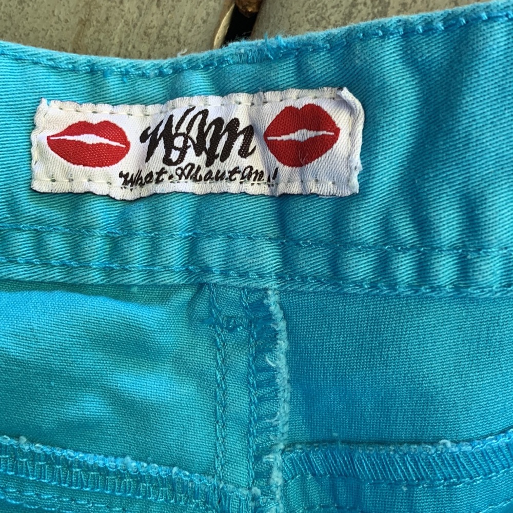 What About Me- WAM distressed women pants - Picture 2 of 7